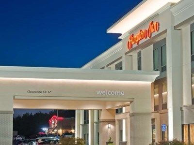 Hampton Winfield 3*