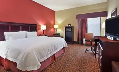 Hampton Winfield 3*